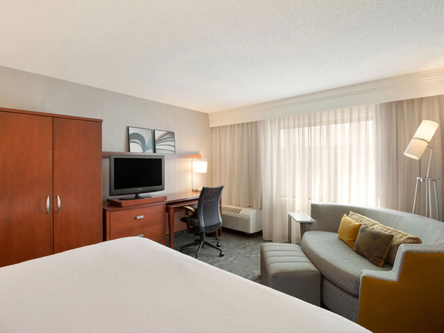 Sonesta Select Huntington Beach Fountain Valley