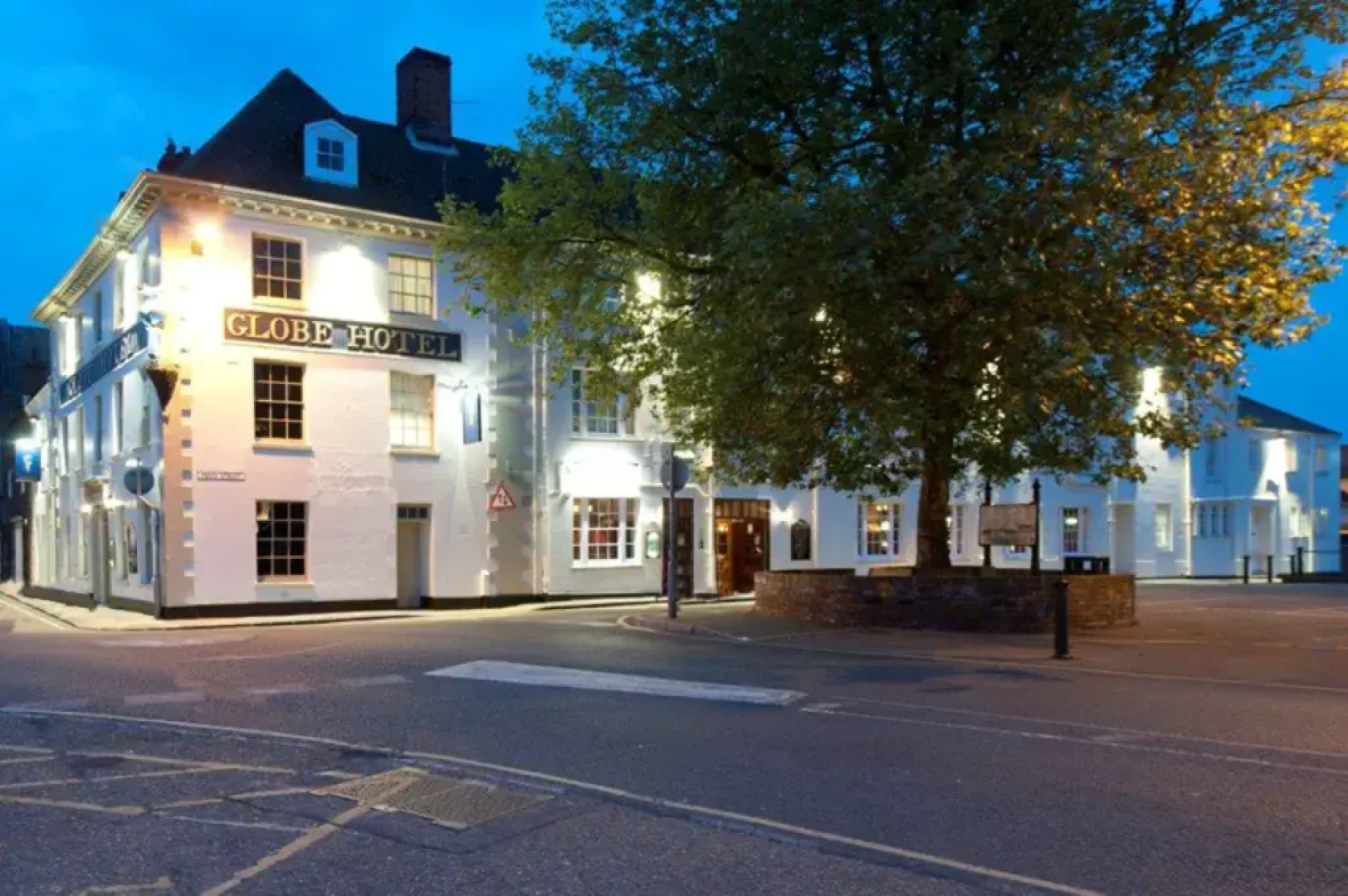 Globe Hotel