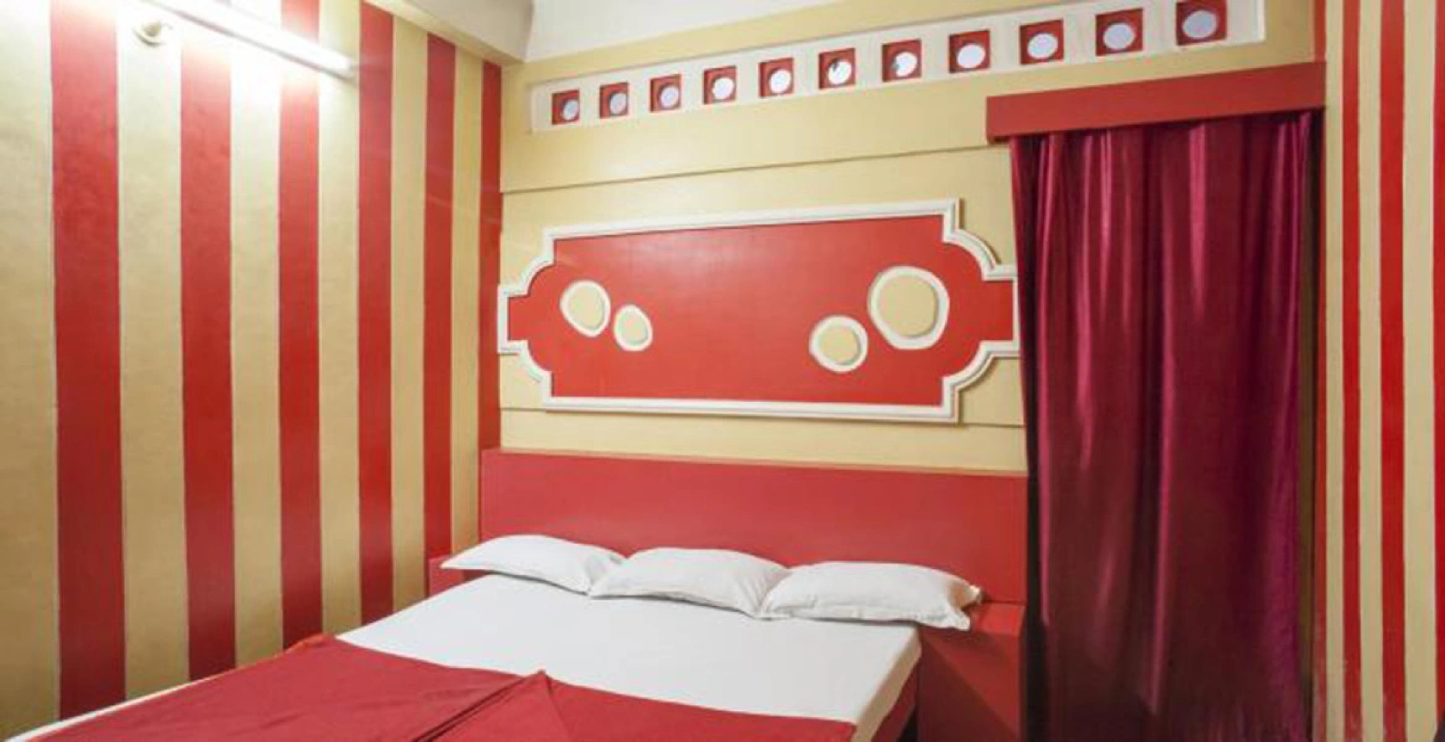 Hotel Chandra Gupta