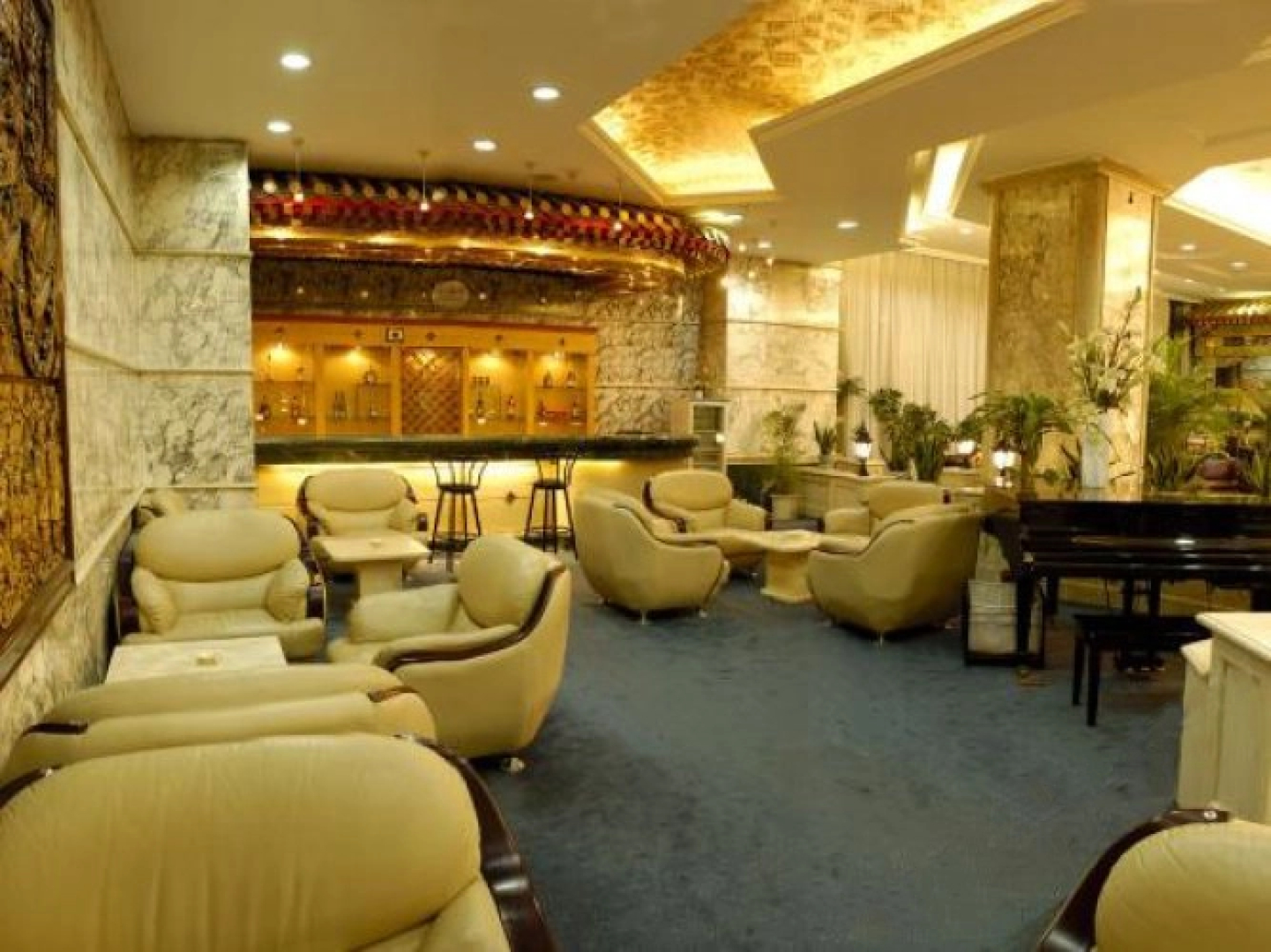 Jinhui Business Hotel
