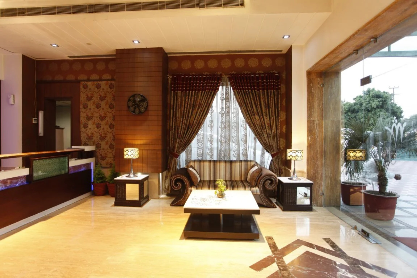 Hotel Aakash Residency