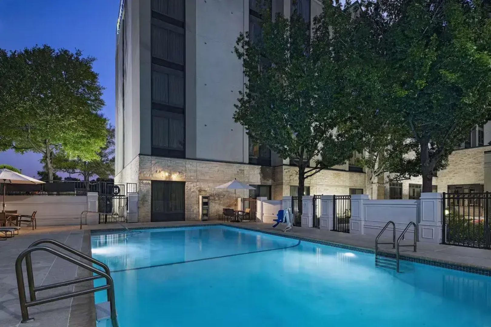 Hyatt Place Austin/Arboretum