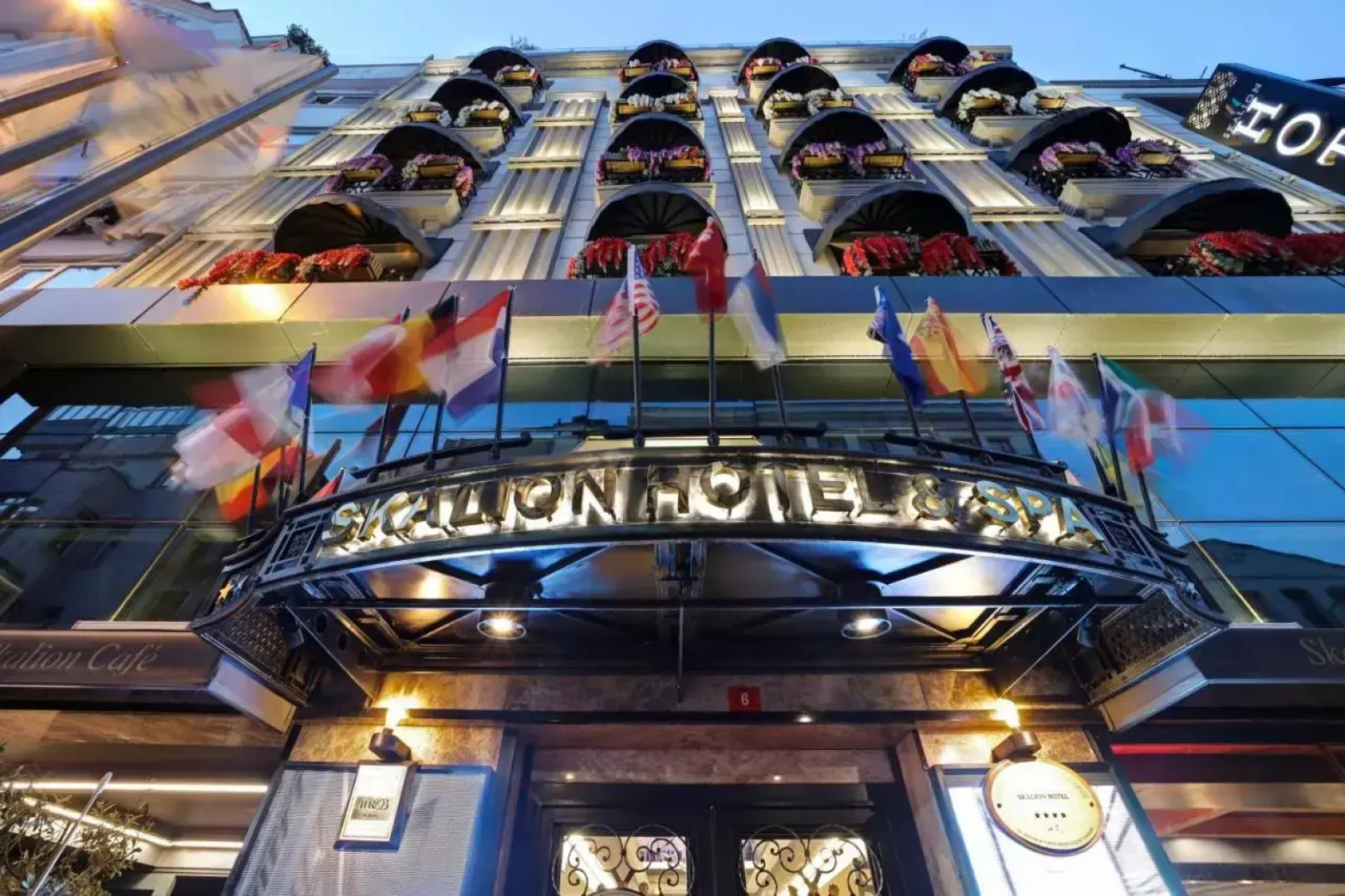 Skalion Hotel