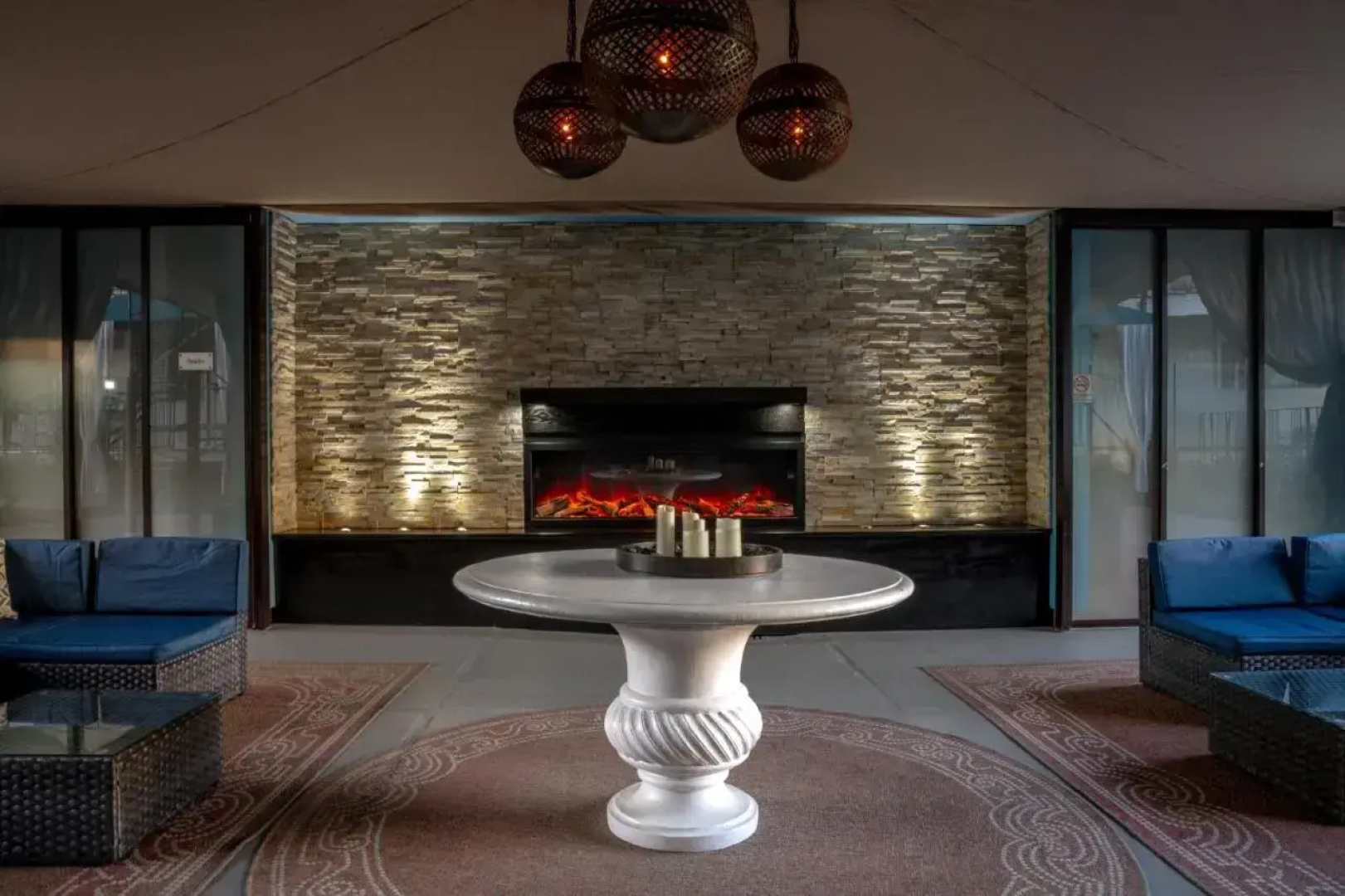 Marin Suites Hotel