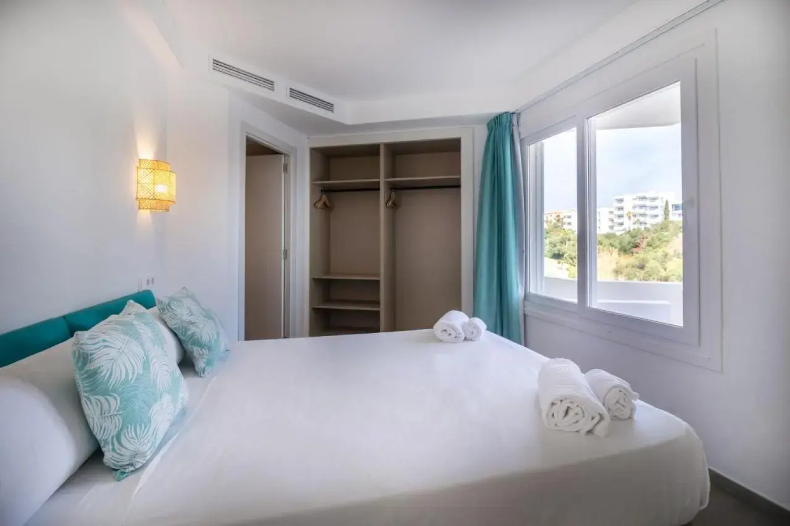 MarSenses Ferrera Blanca Hotel Family