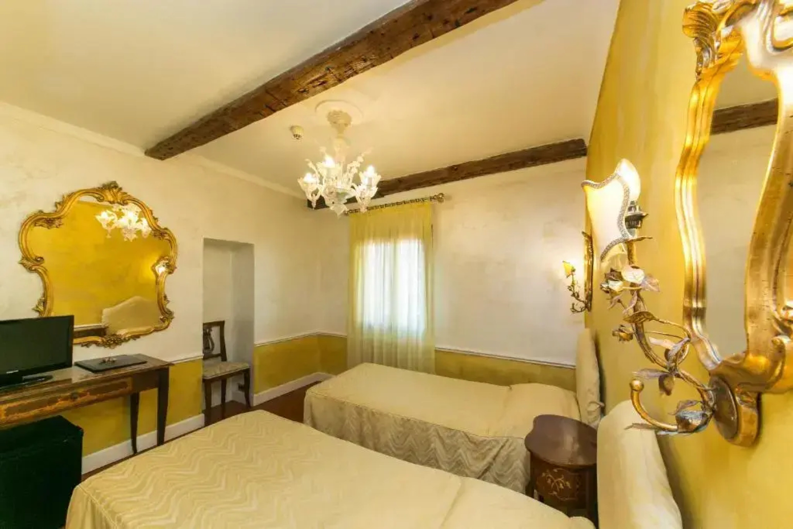 Pantalon Hotel