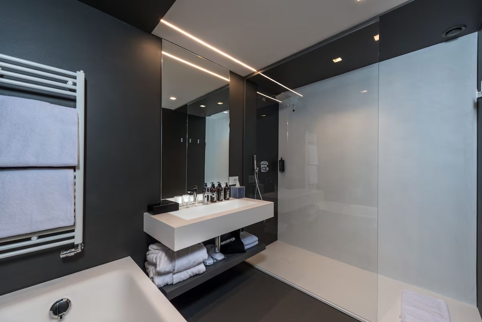 Курорт Du Lac et Du Parc Grand Resort