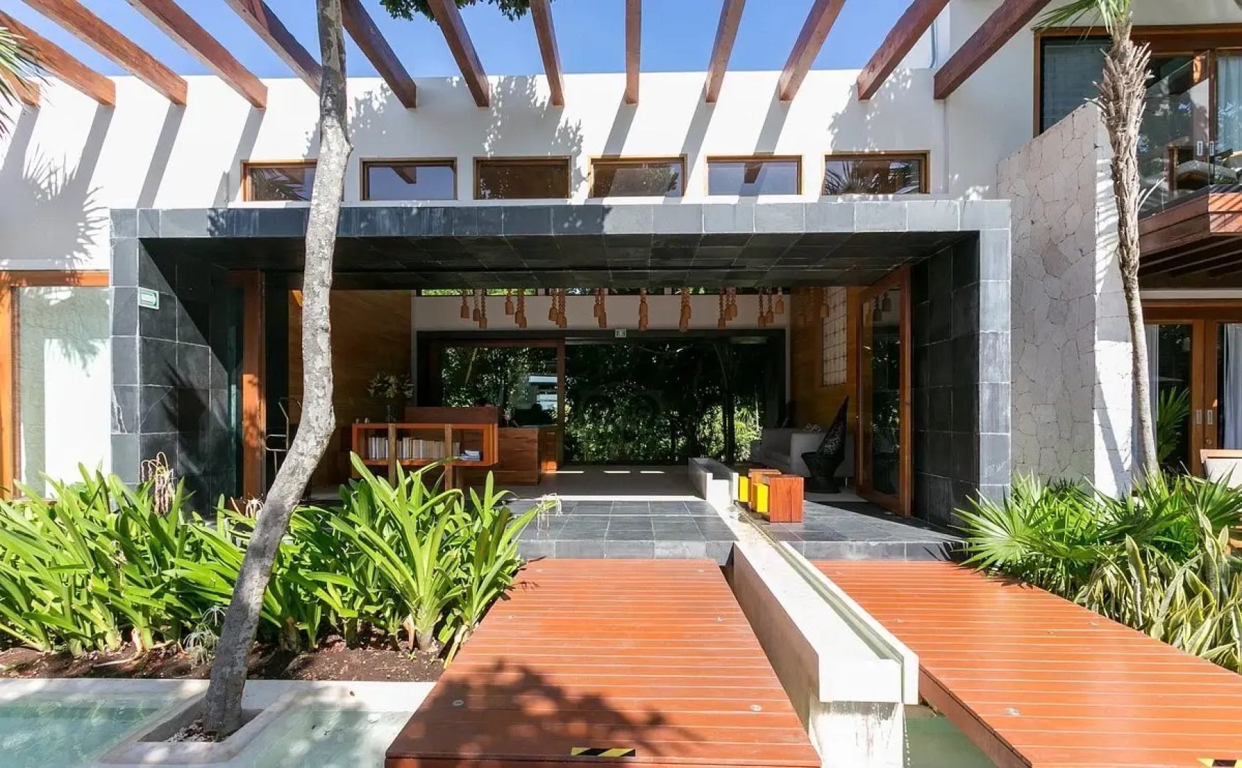Mi Amor by La Zebra, an SLH Hotel