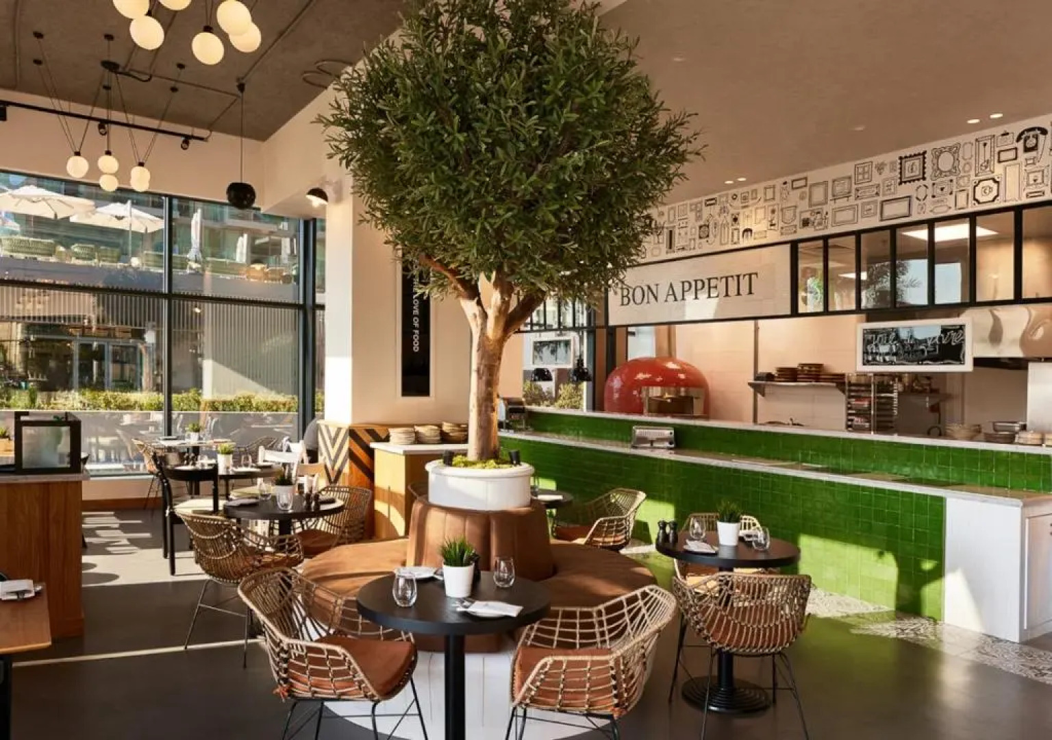 voco Dubai the Palm by IHG