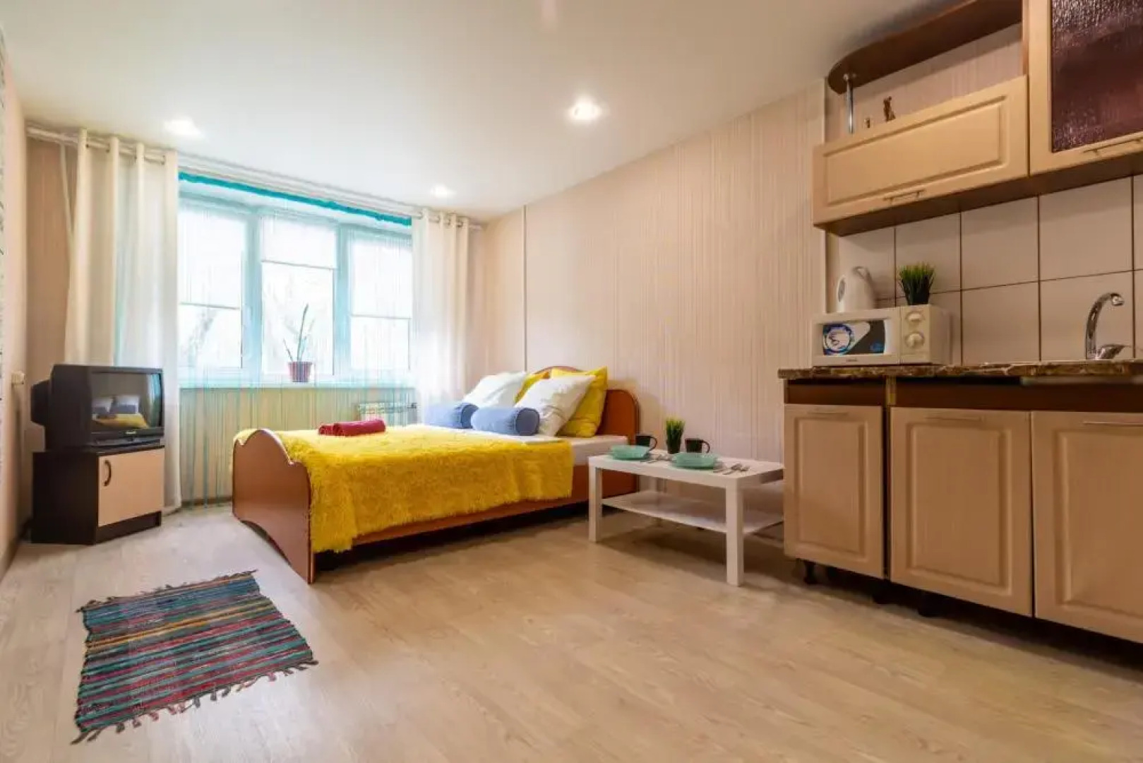 Novikov Courtyard On Labor Street