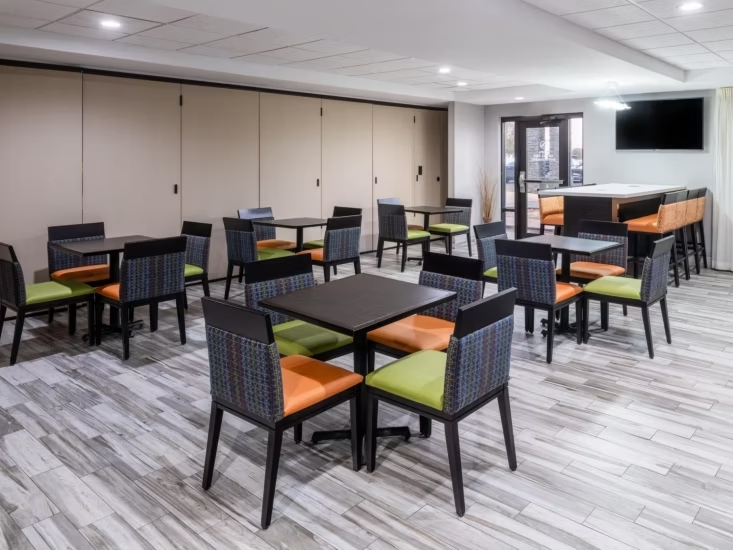 Garner Hotel Oklahoma City - Quail Springs by IHG