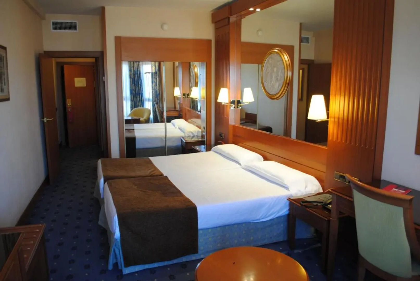 Hotel Los Bracos by Silken