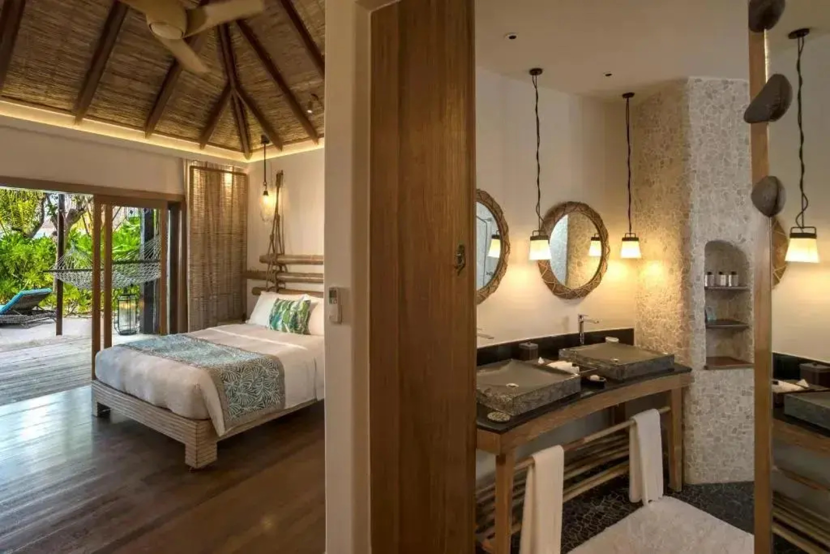 Отель Constance Moofushi All Inclusive