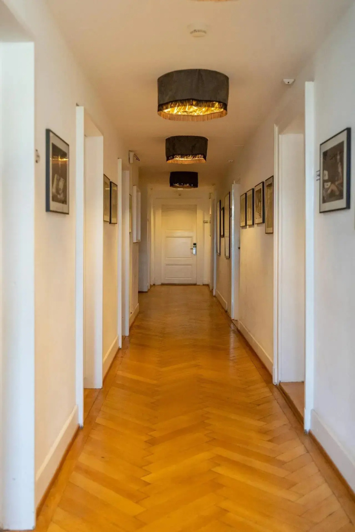 Vevey Hotel & Guesthouse