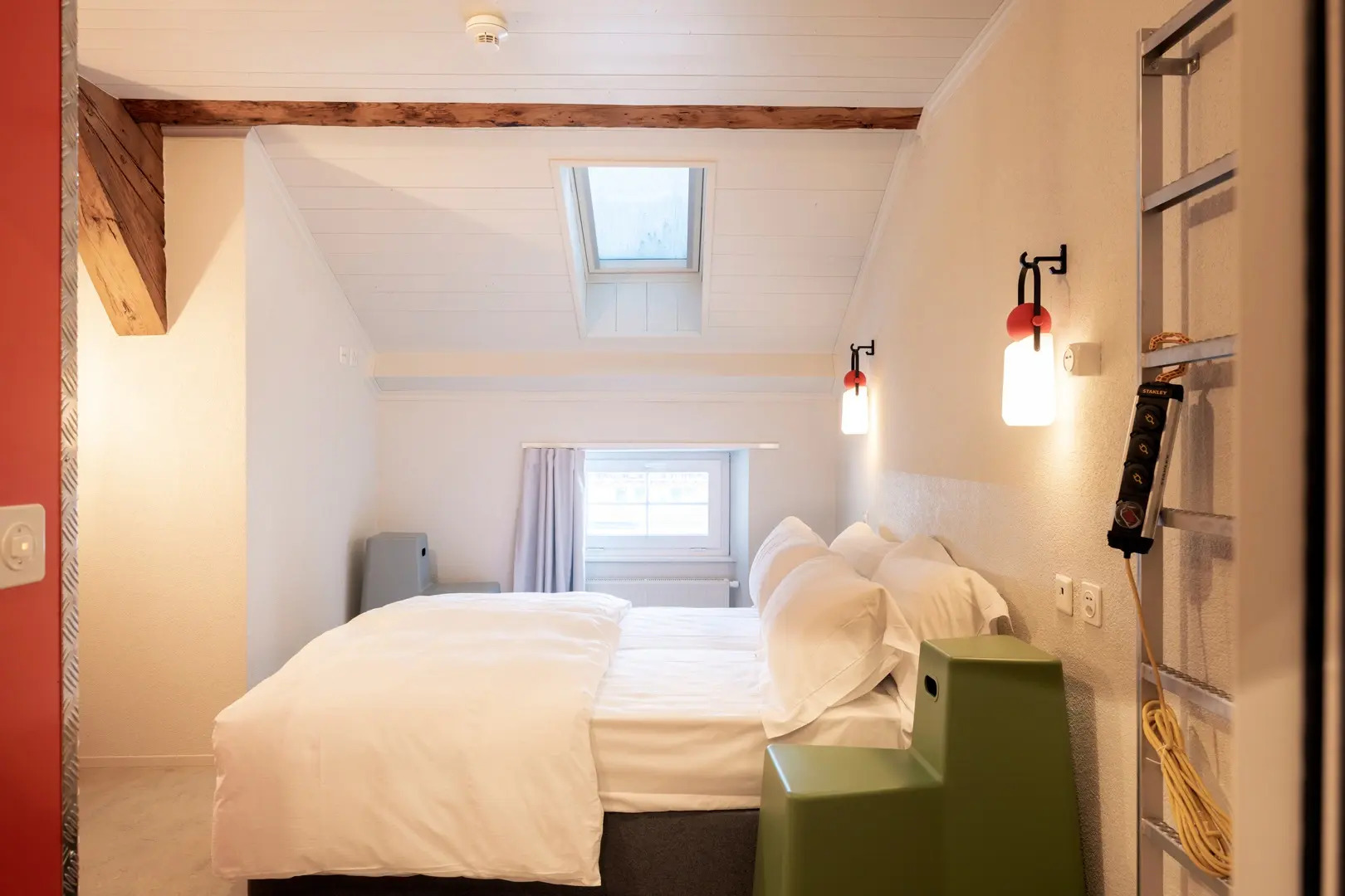 Peanut Mountain Lodge & Winstub