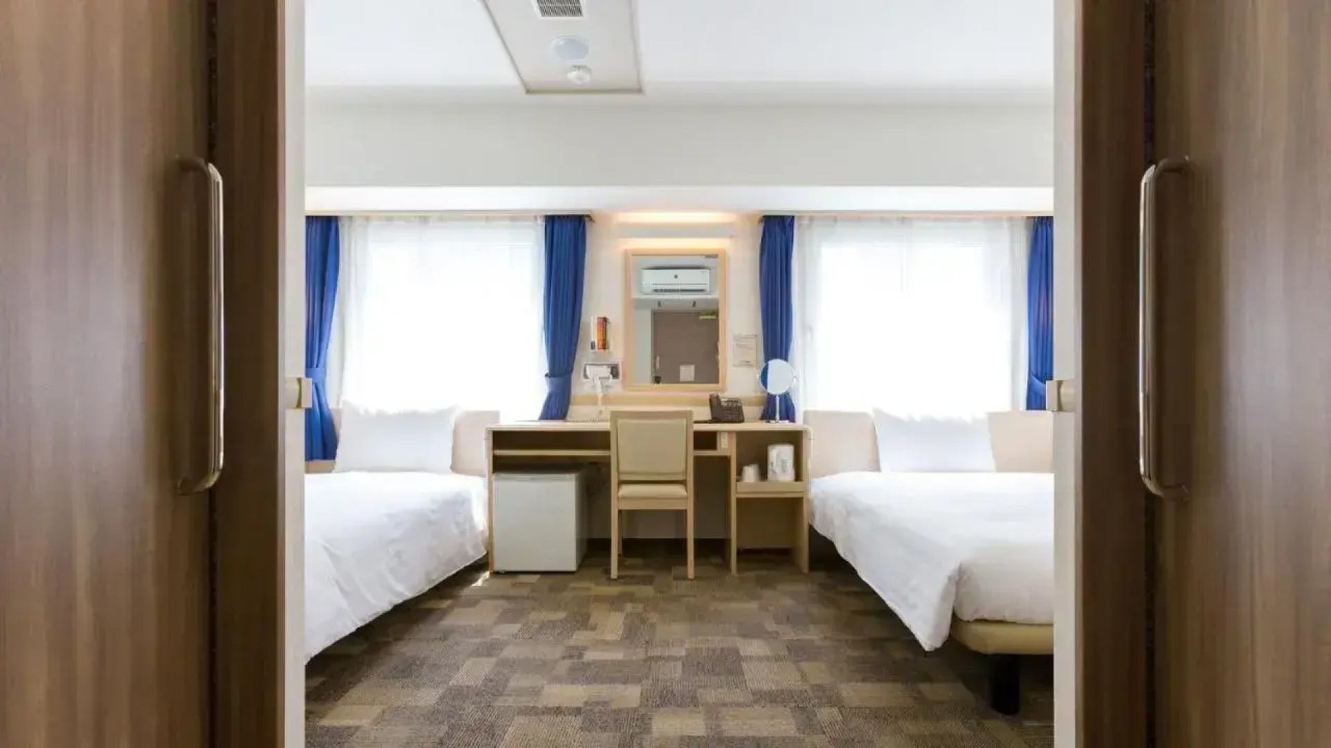 Отель Toyoko Inn Misato-chuo Ekimae