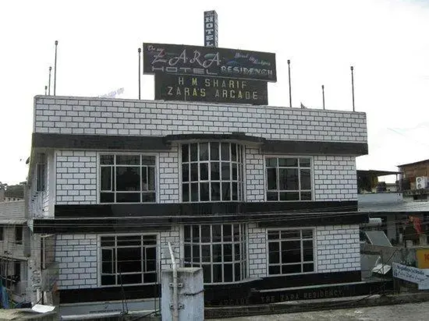 Hotel The Zara Residency
