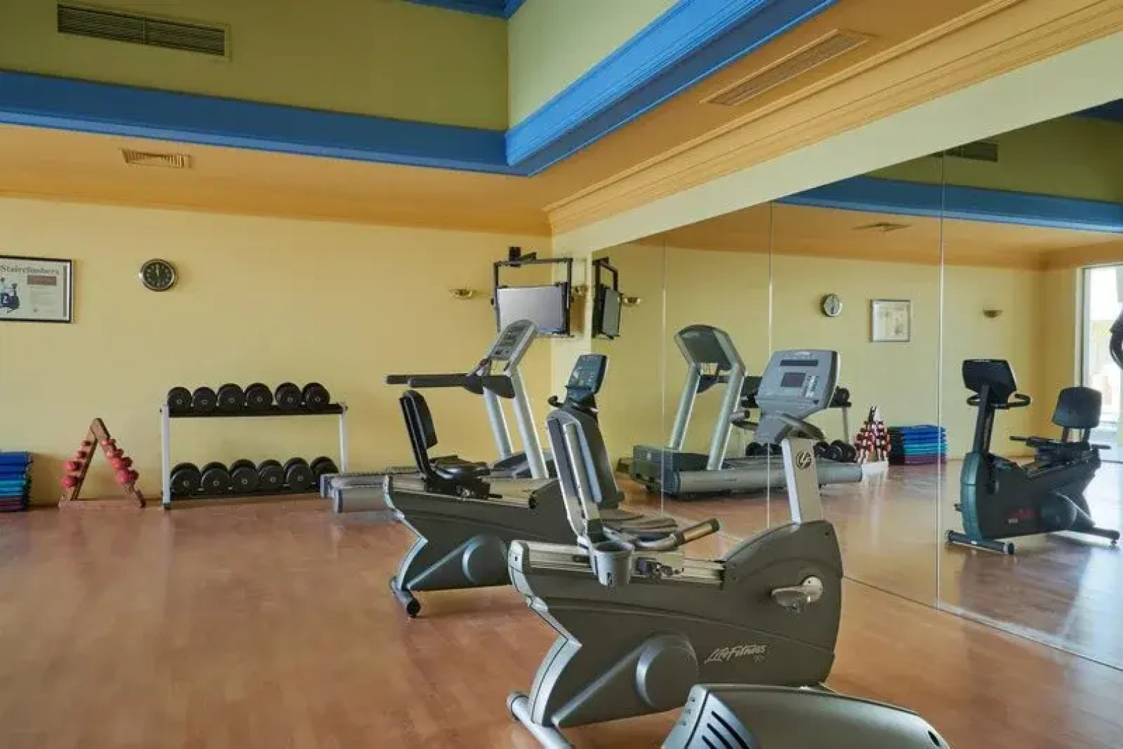 Mosaique Beach Resort