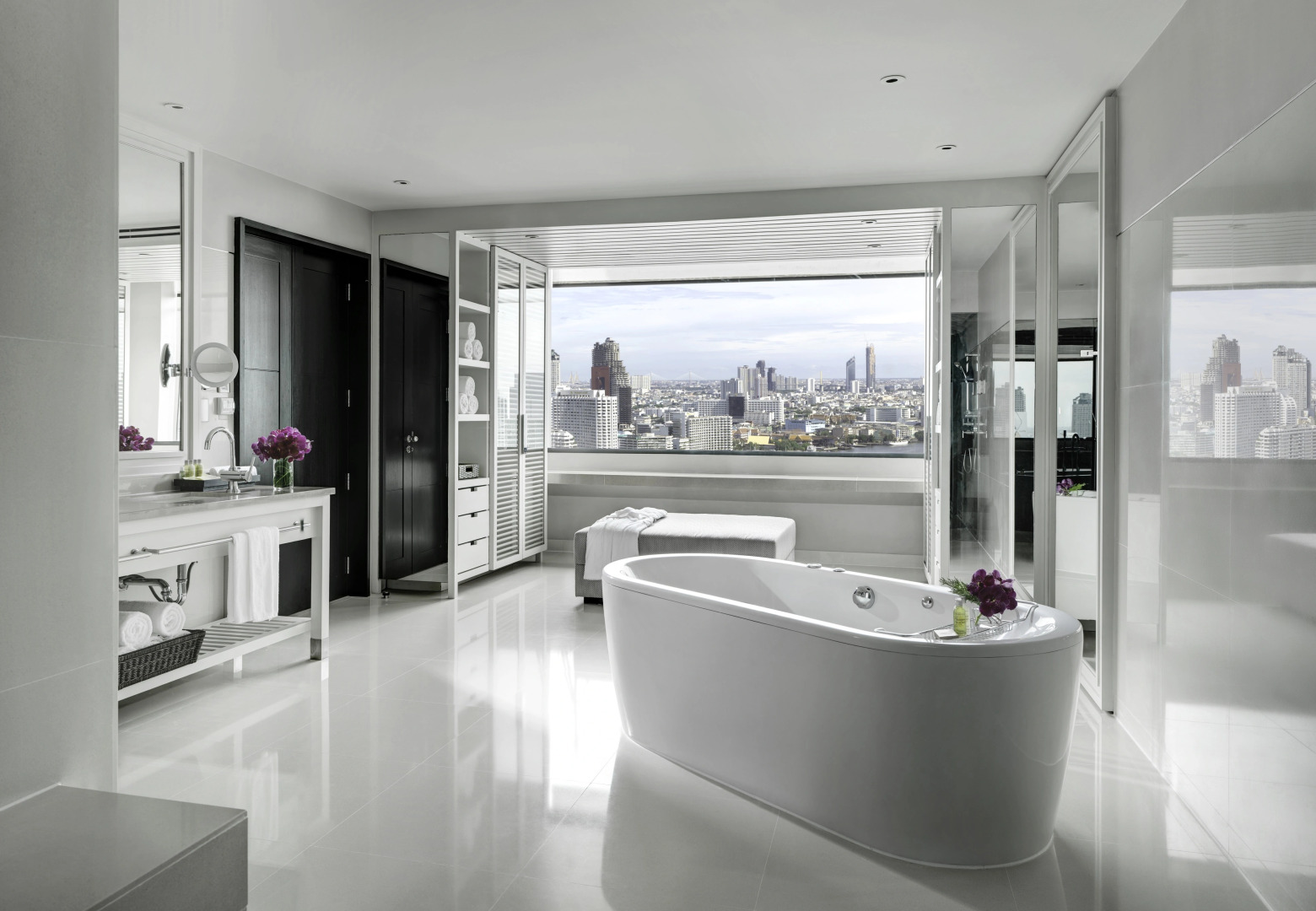 Millennium Hilton Bangkok