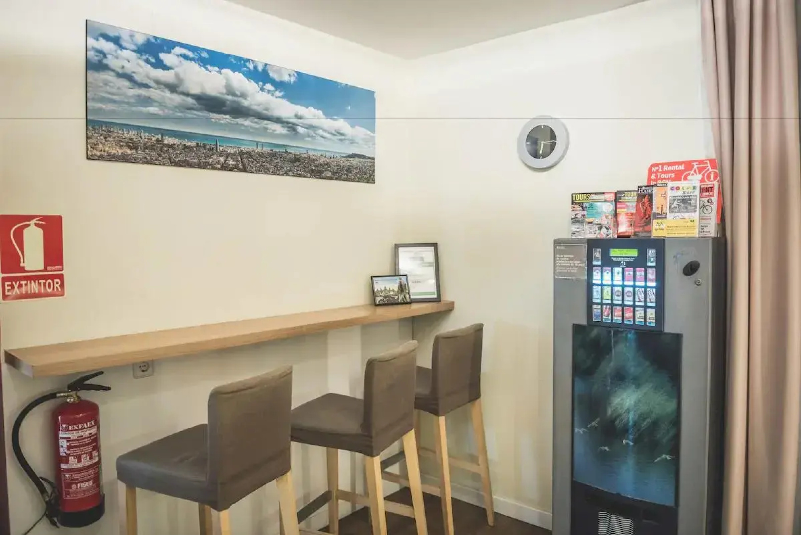 Mare Nostrum Hostal 