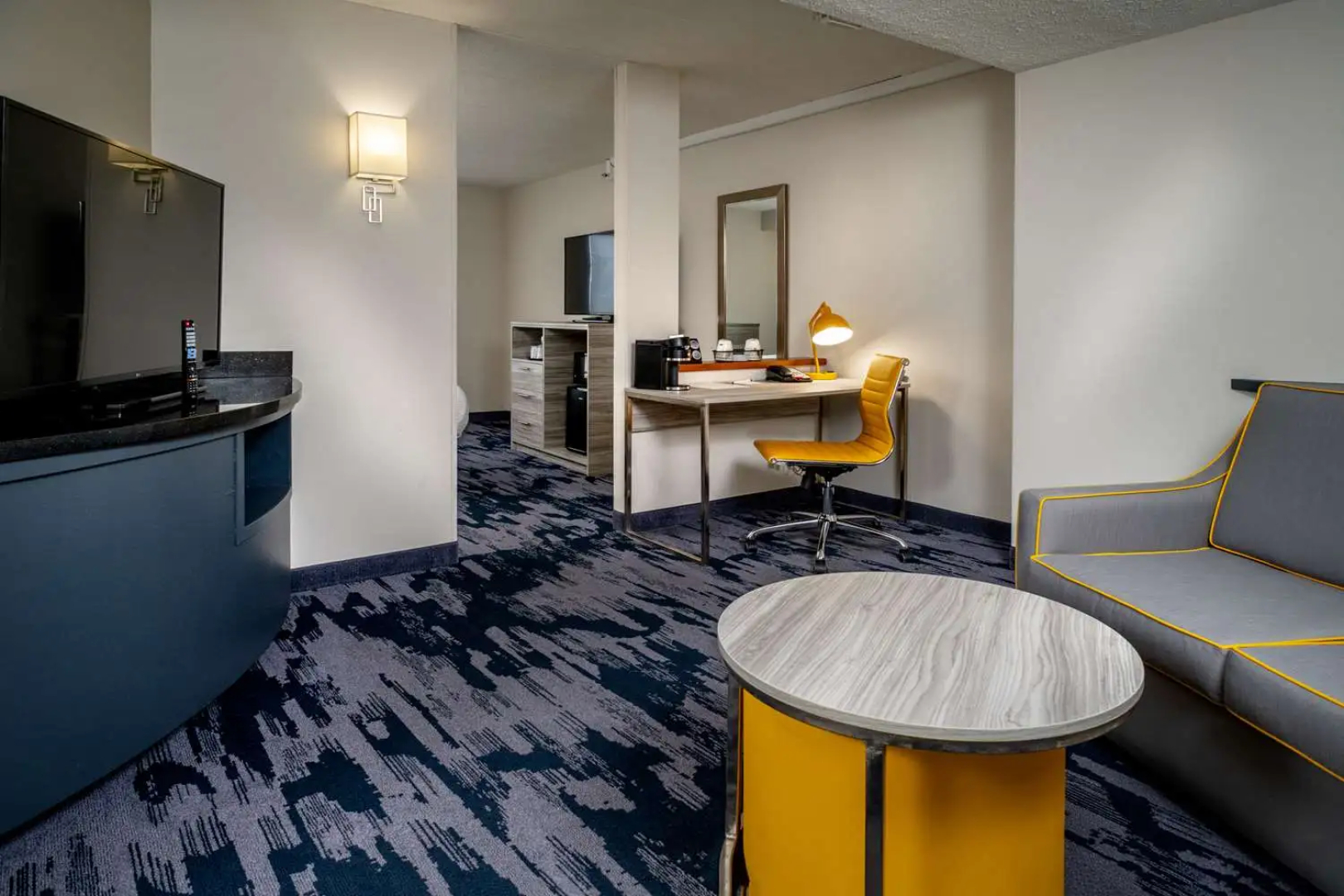Best Western Plus Hotel Beckley Inn