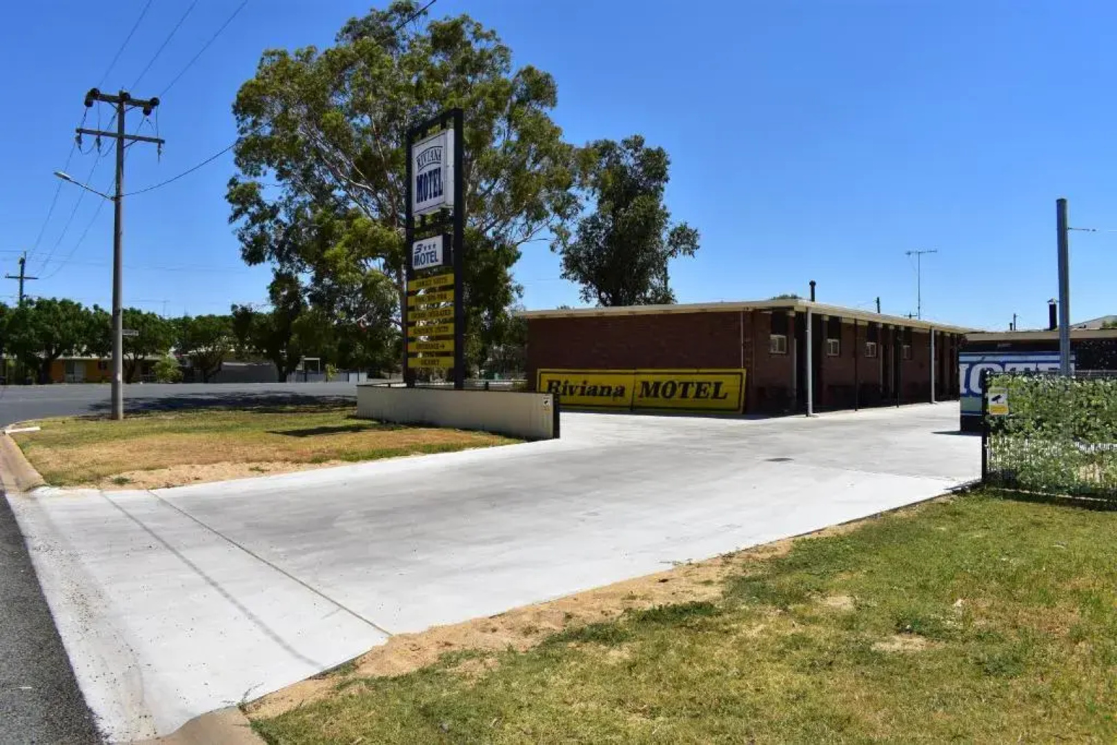 Riviana Motel