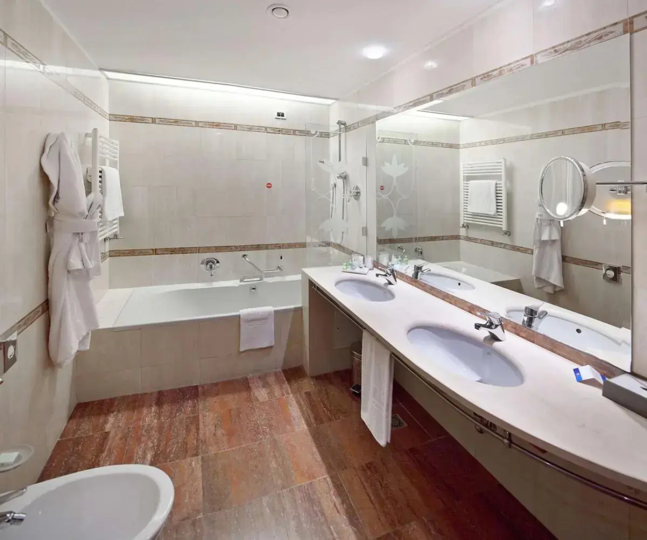 Отель NH Milano Machiavelli