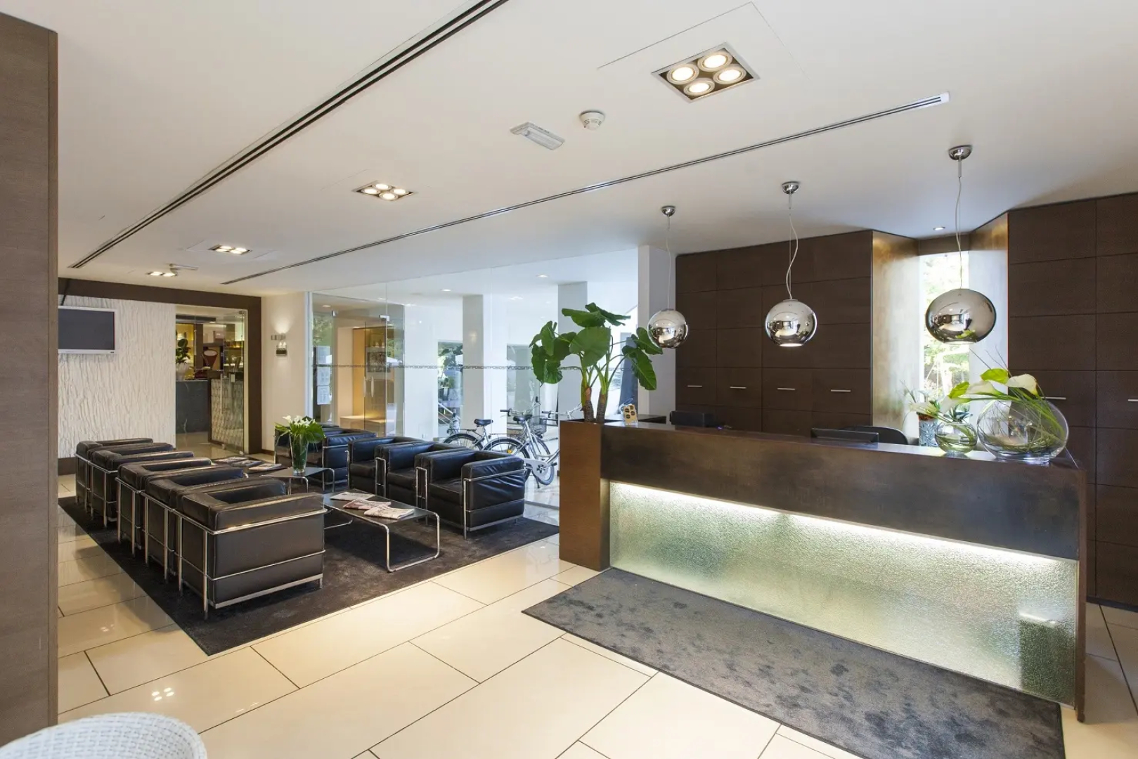 Inverigo Hotel