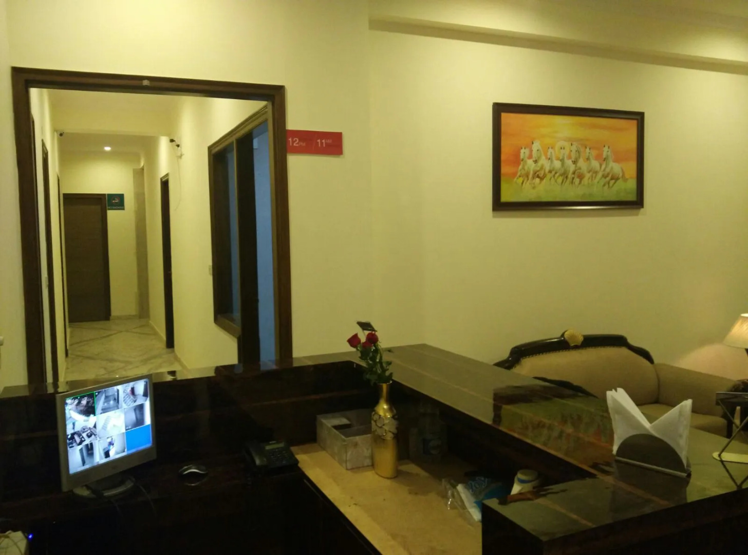 Itsy Hotels Swastika Inn Sector 26