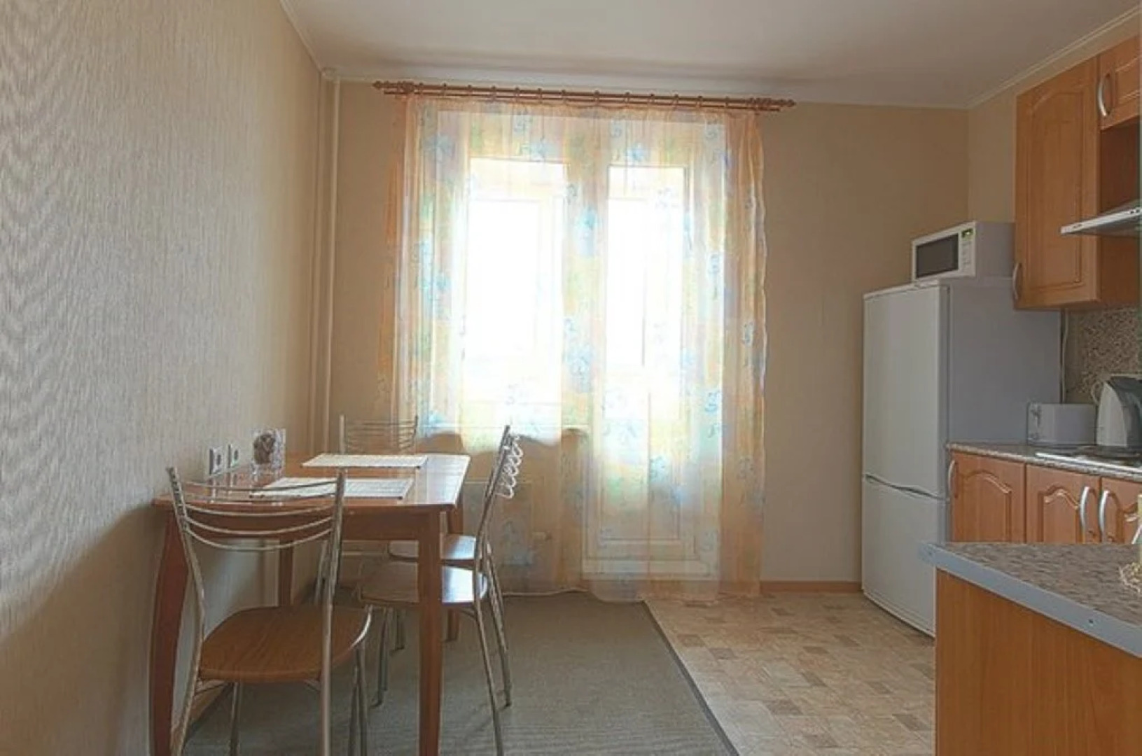 Апартаменты СуткиХаус