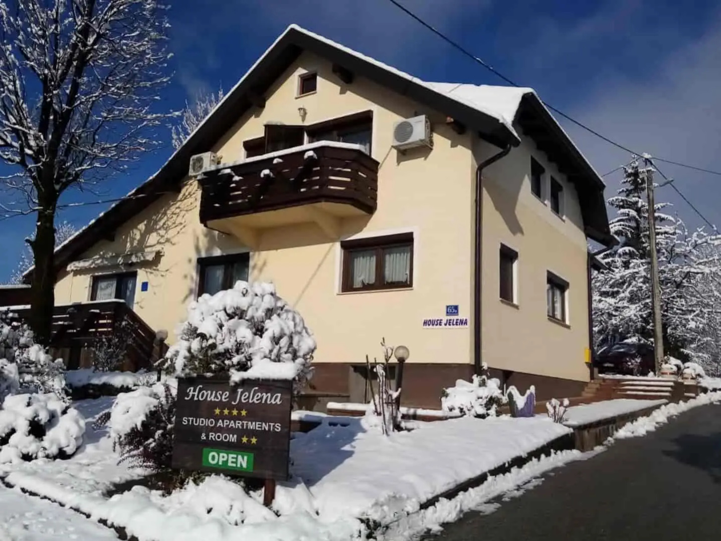House Jelena