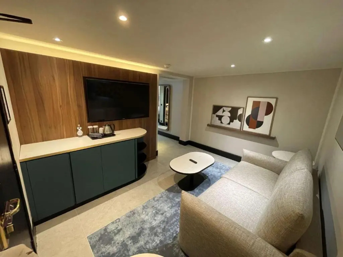 Hilton Paris La Defense Hotel