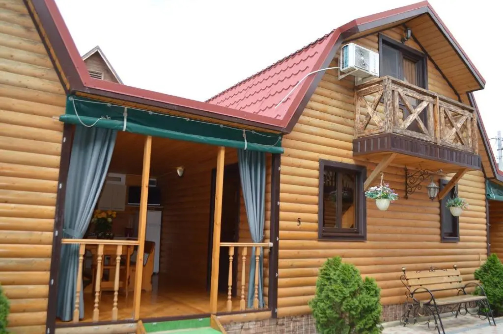 Guest complex ArNa