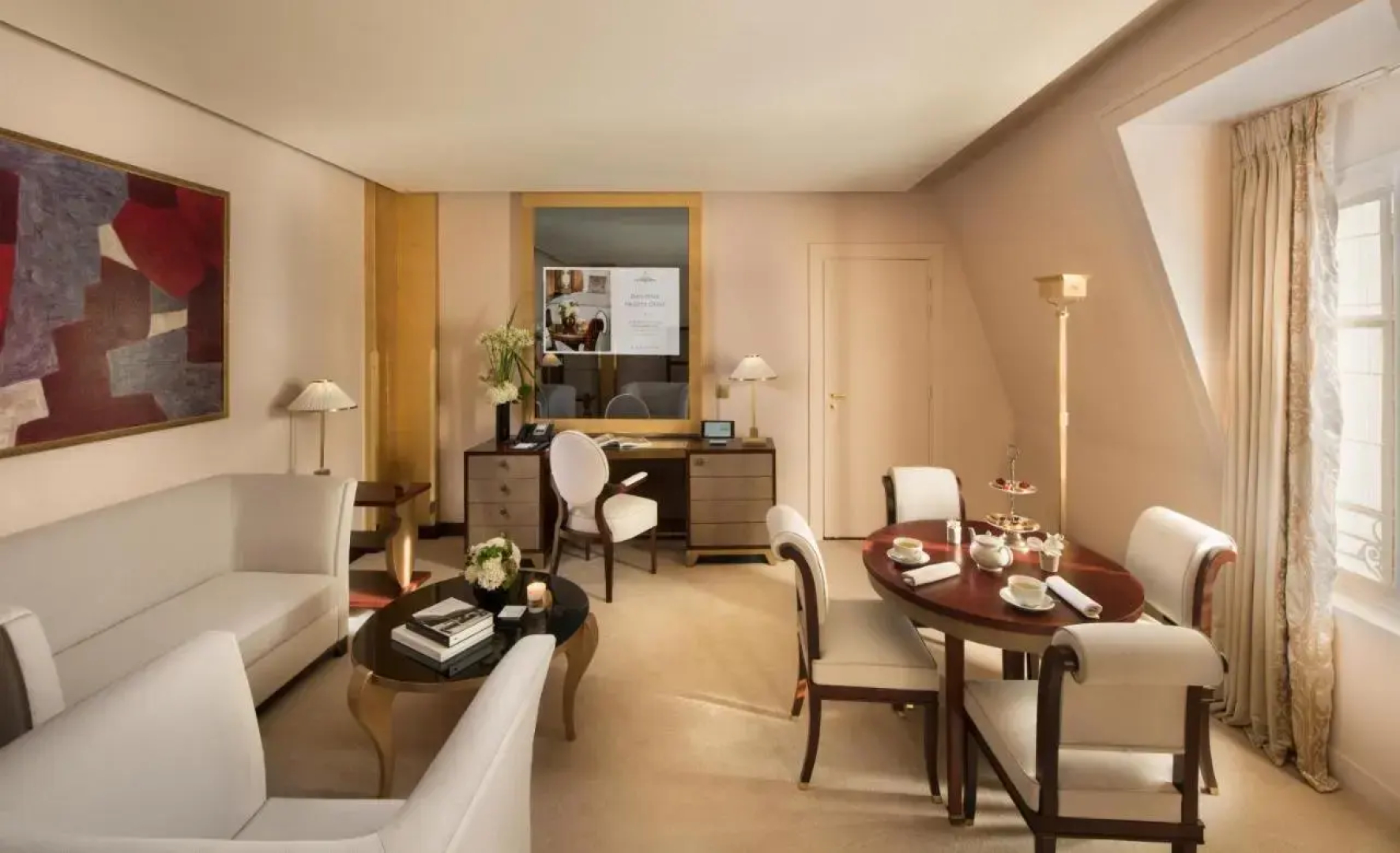 Hôtel Barrière Fouquet's Paris