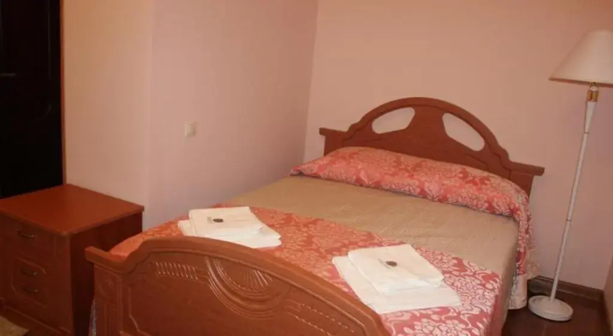 Kavkaz Hotel