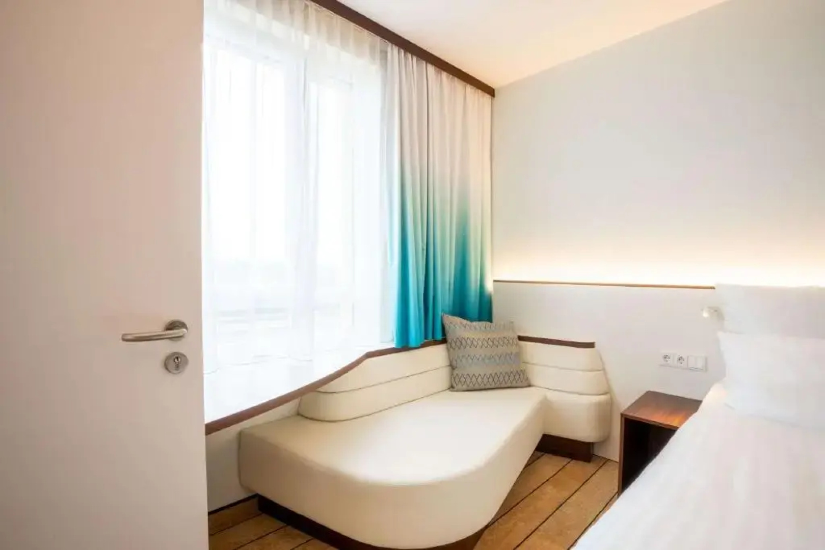 Hey Lou Hotel Frankfurt Airport	