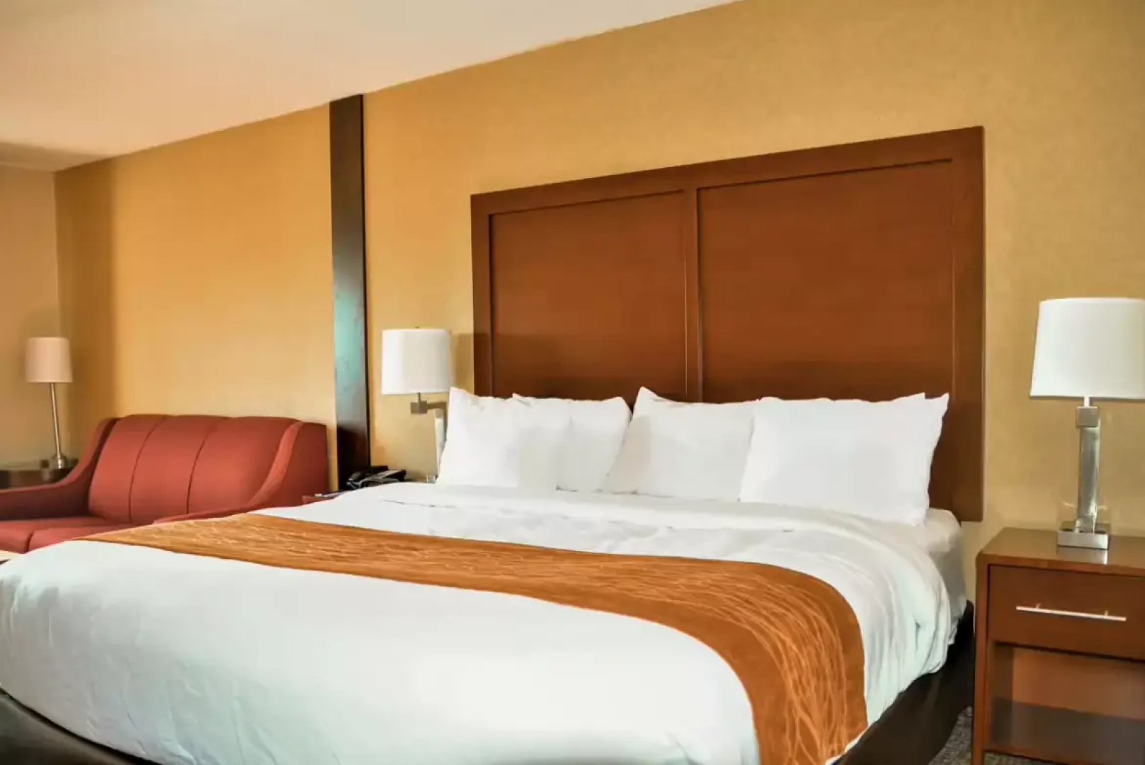 Comfort Inn & Suites Vancouver Downtown City Center