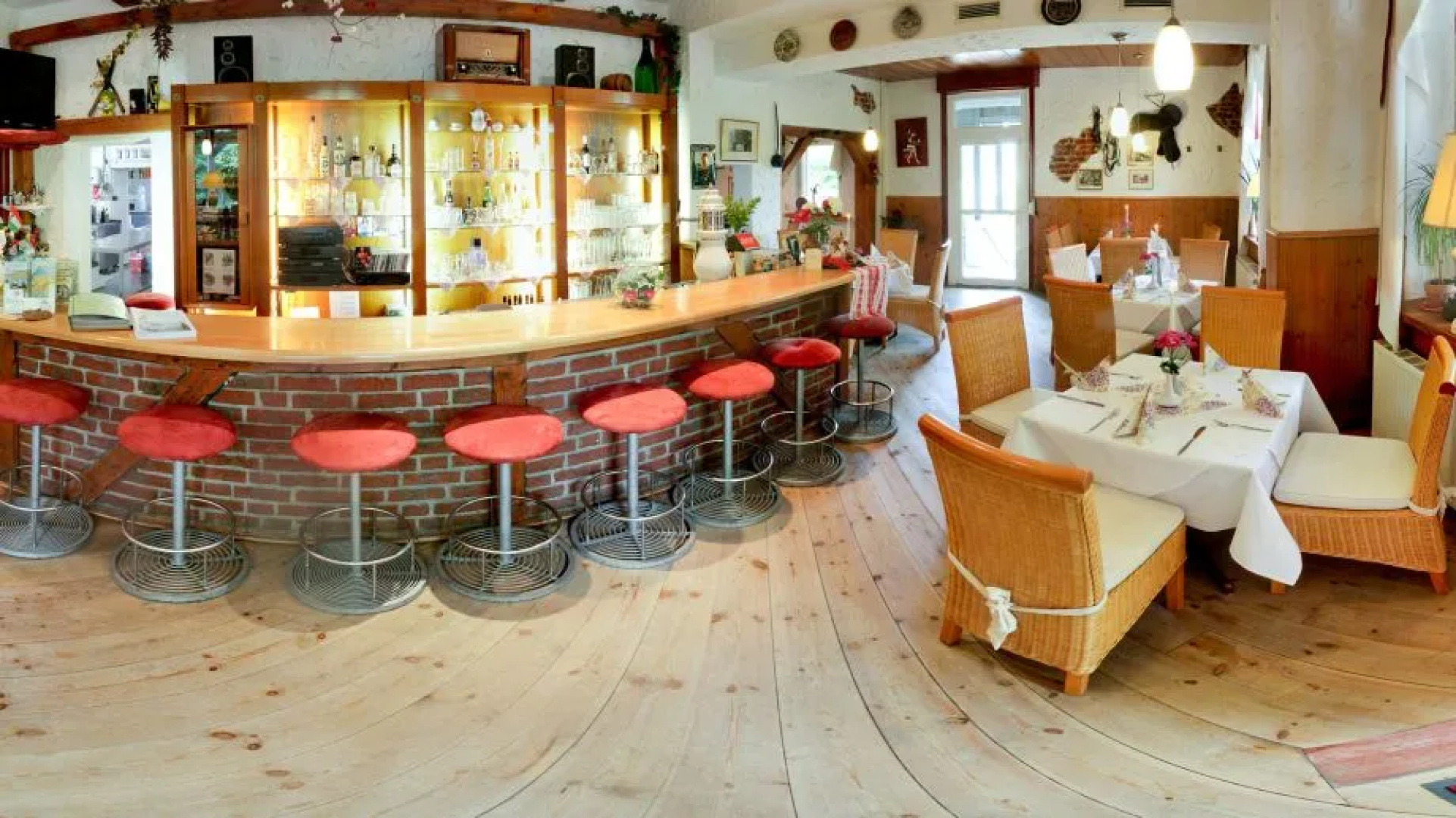 Restaurant & Pension Bellevue