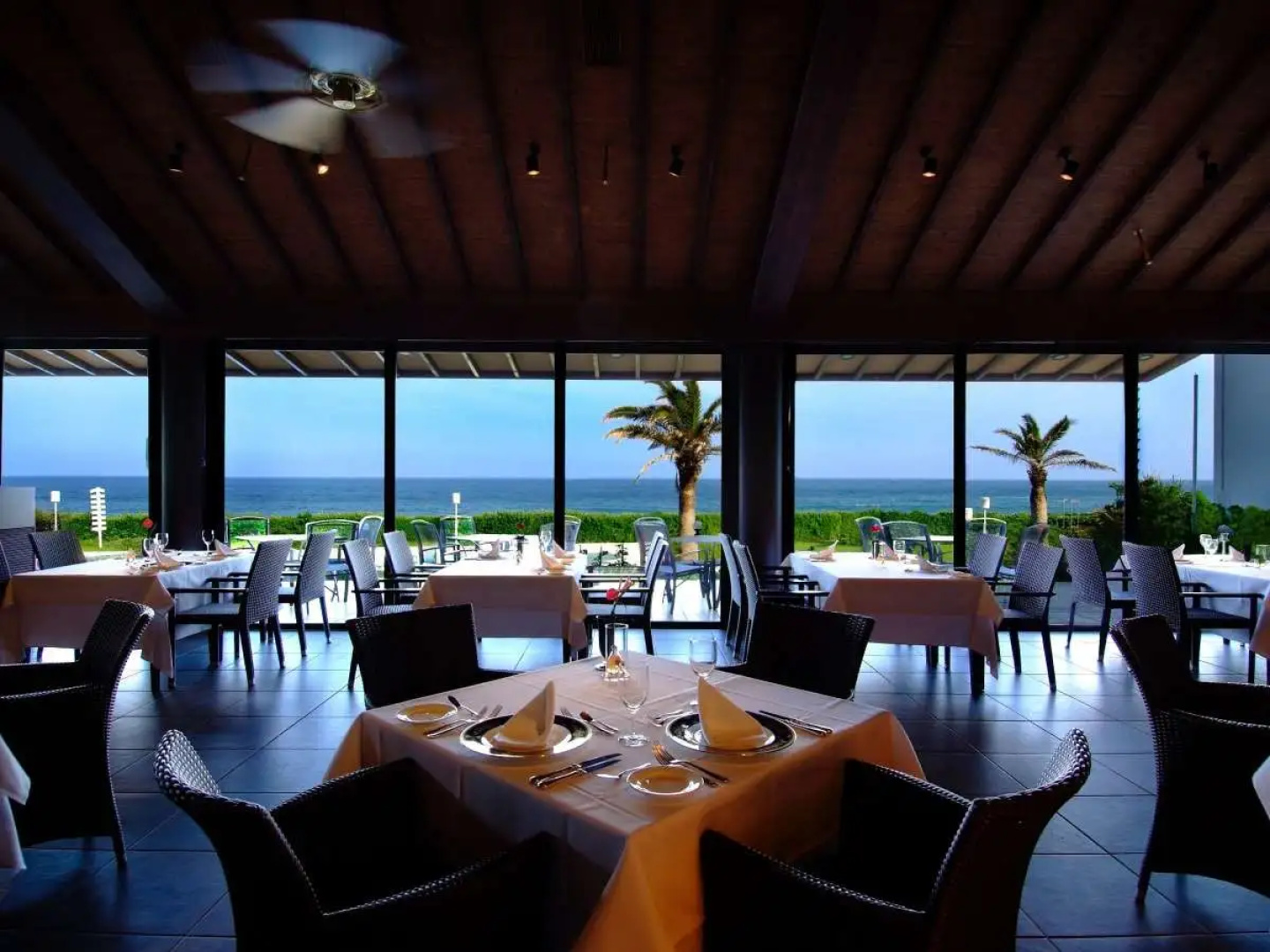 Kamogawa Grand Hotel
