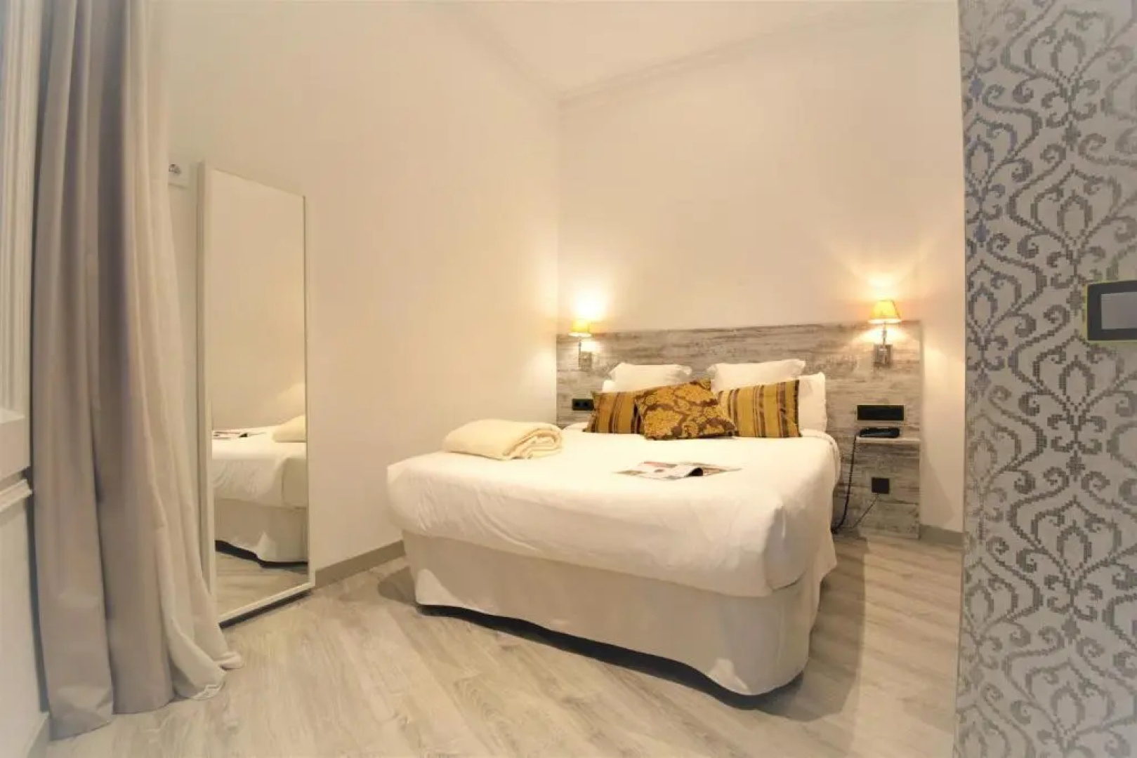 Dreamkeys Apartments & Suites