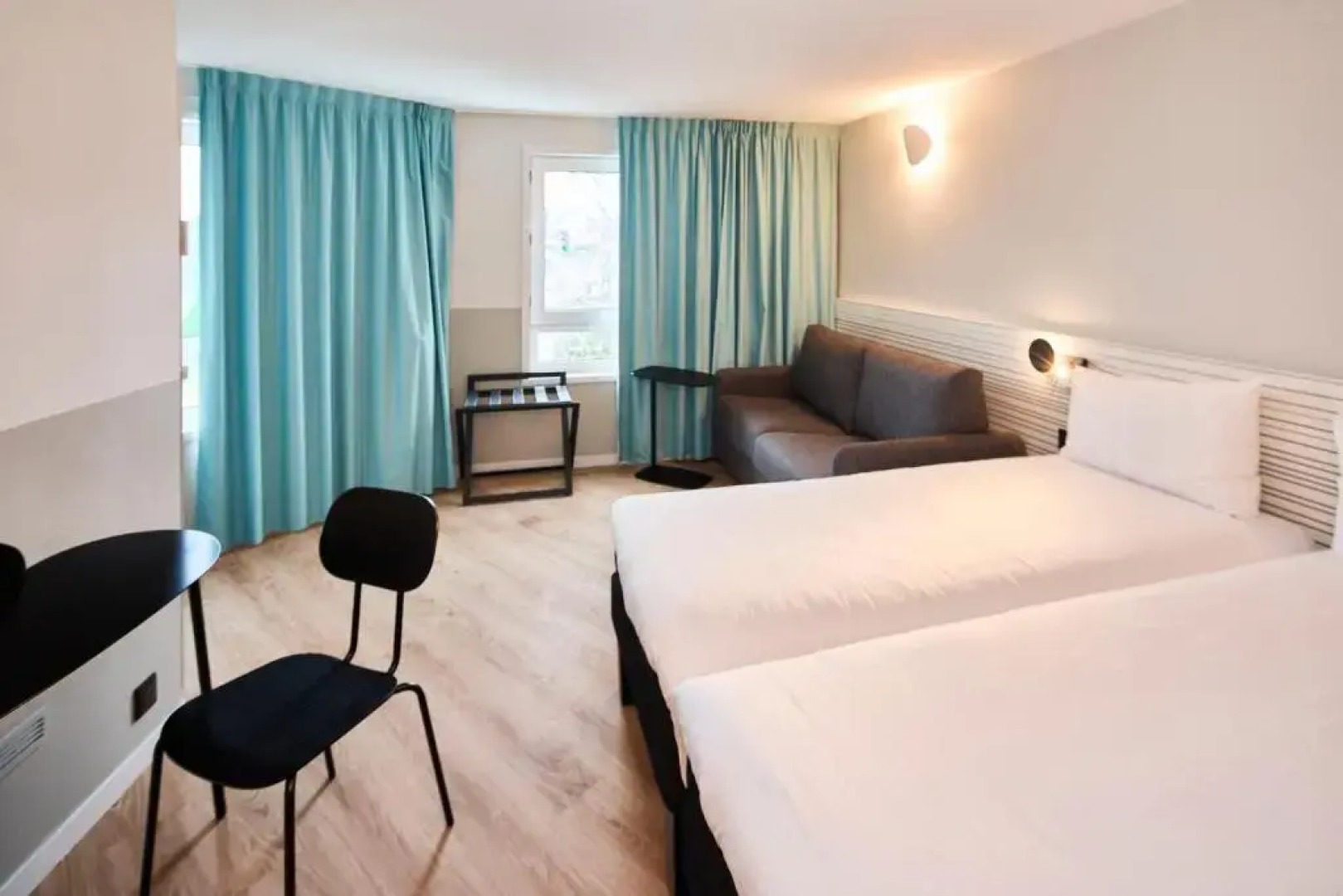 ibis Styles Poissy