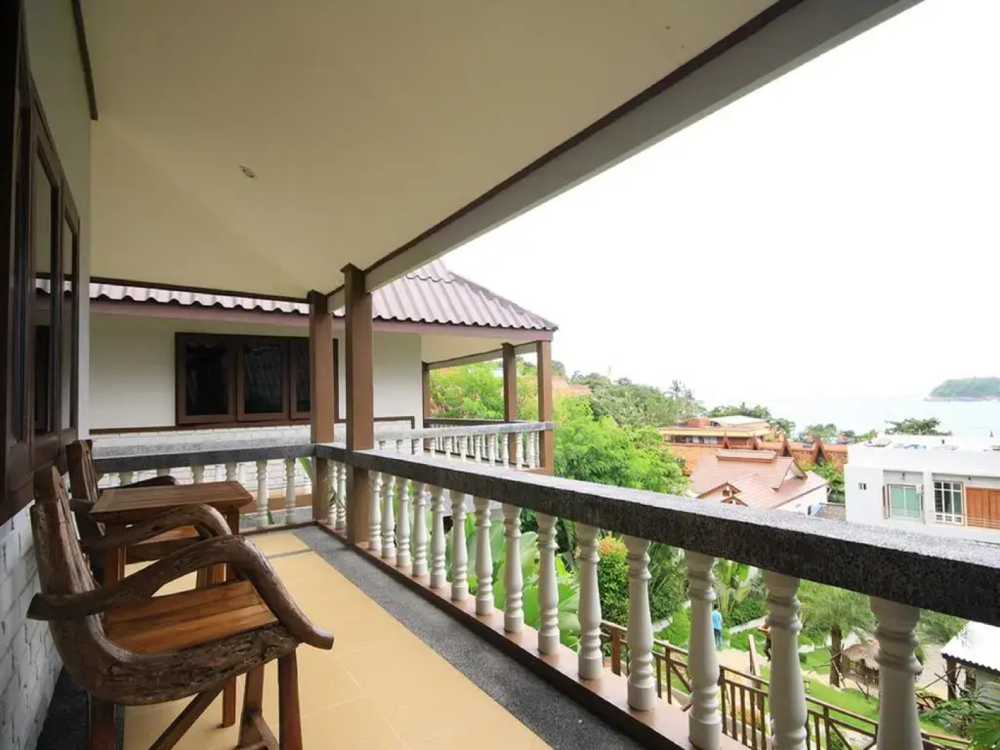 Kata Hiview Resort