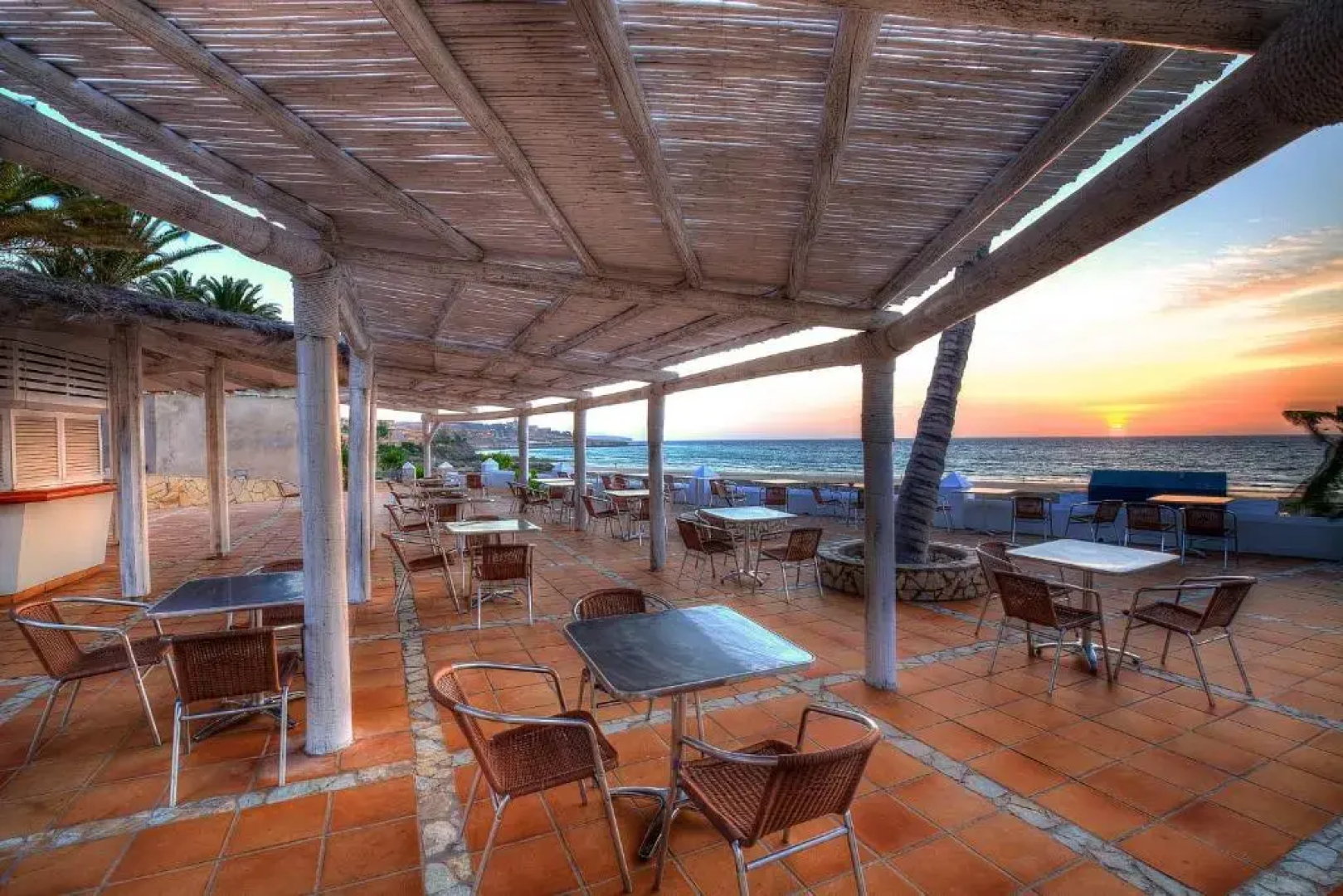 SBH Monica Beach Hotel