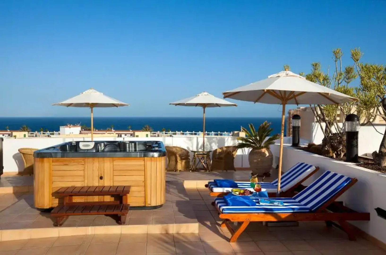 Отель Seaside Sandy Beach