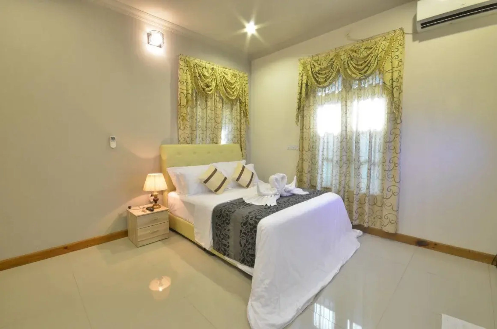 Отель Ukulhas Beach Inn
