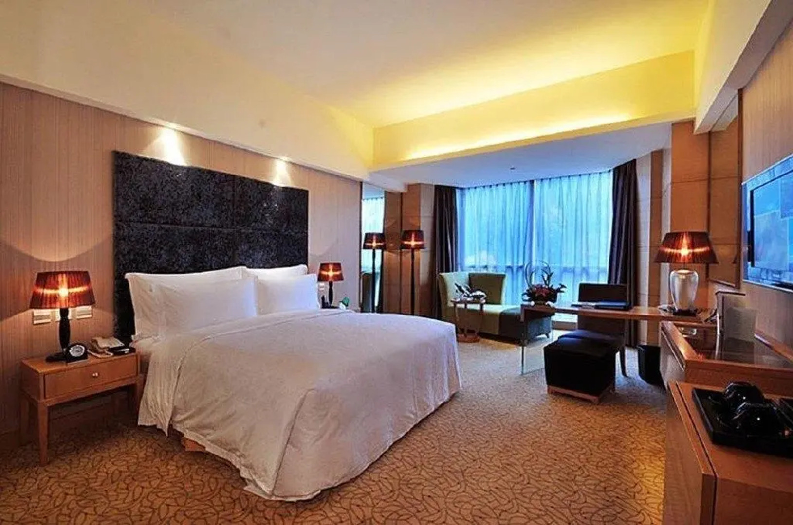 WuDang Argyle Grand International Hotel