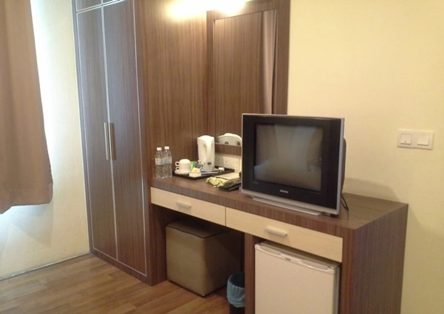 Seasons Boutique Hotel