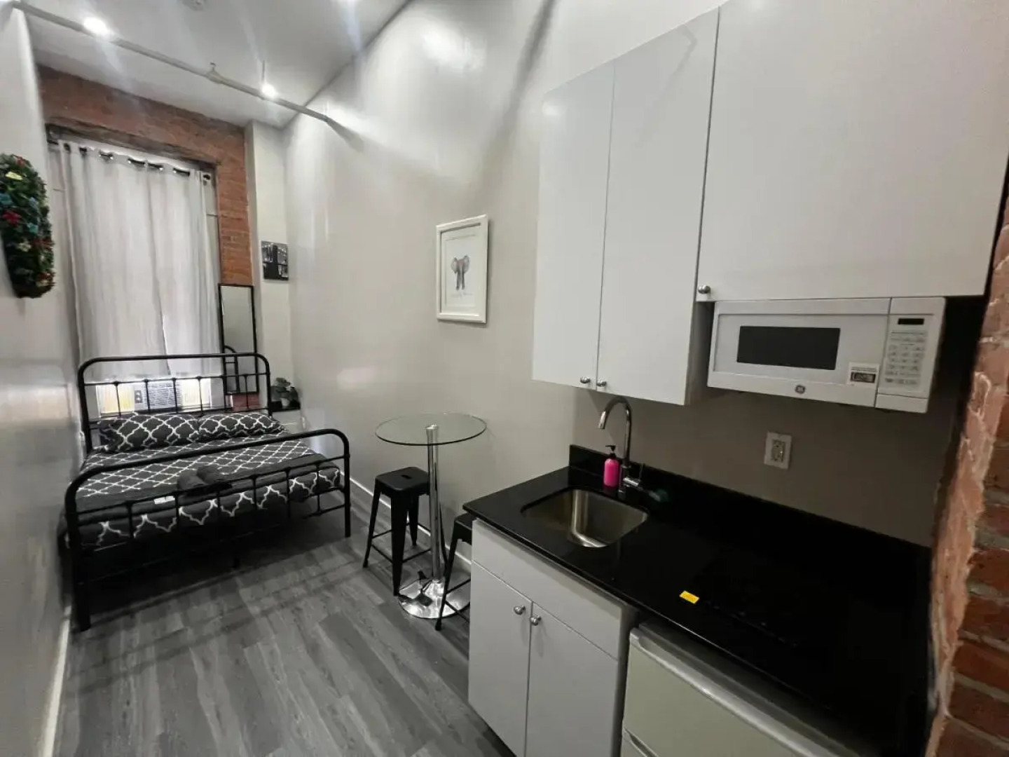 31 Street Broadway Hotel