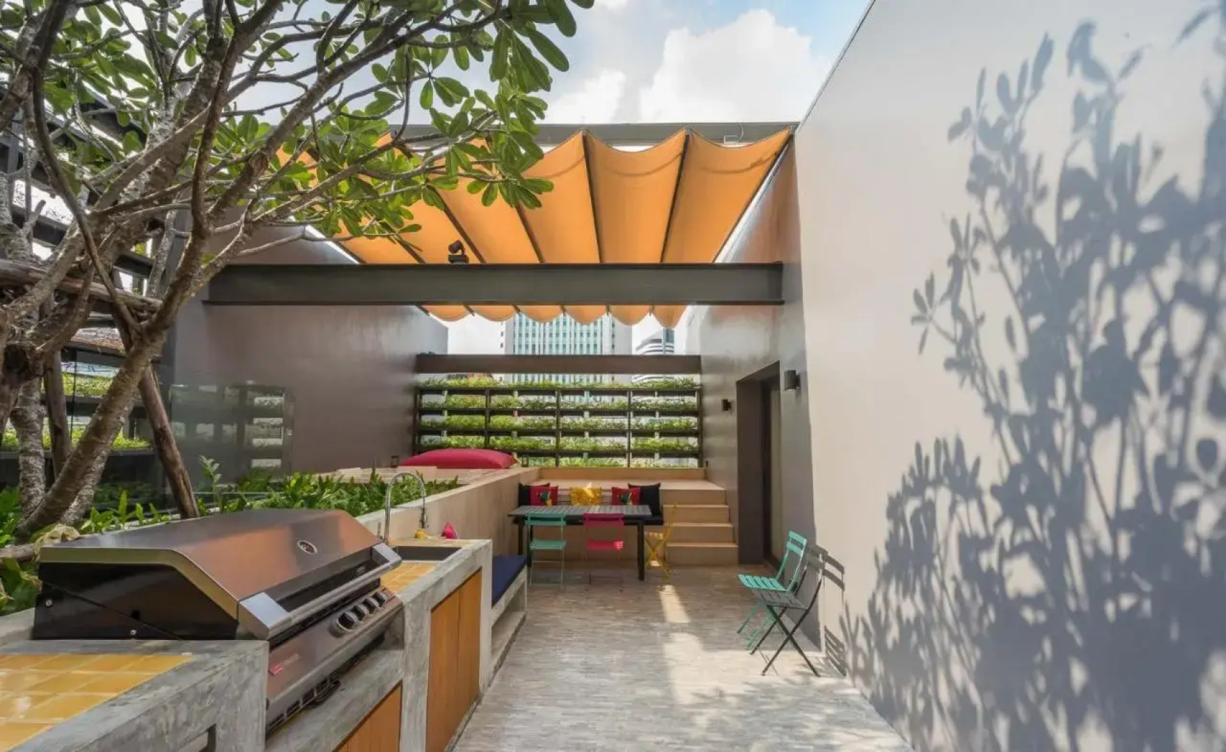 Отель Ad Lib Bangkok