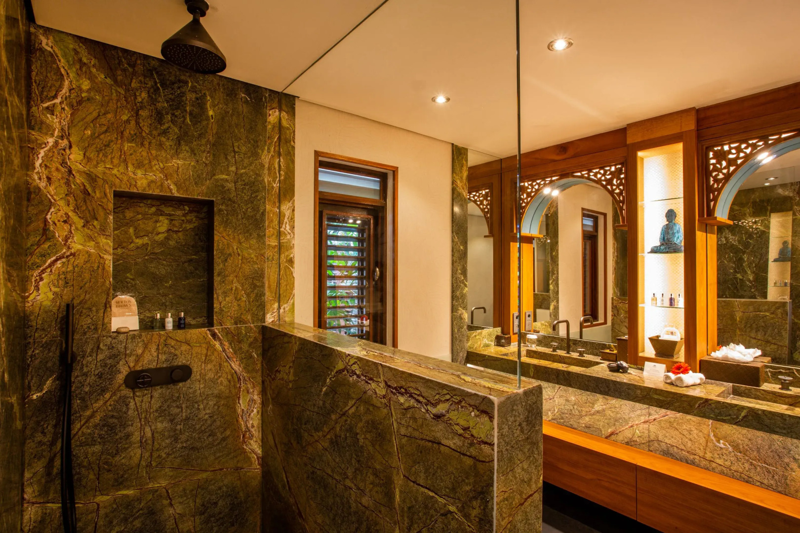 Baoase Luxury Resort